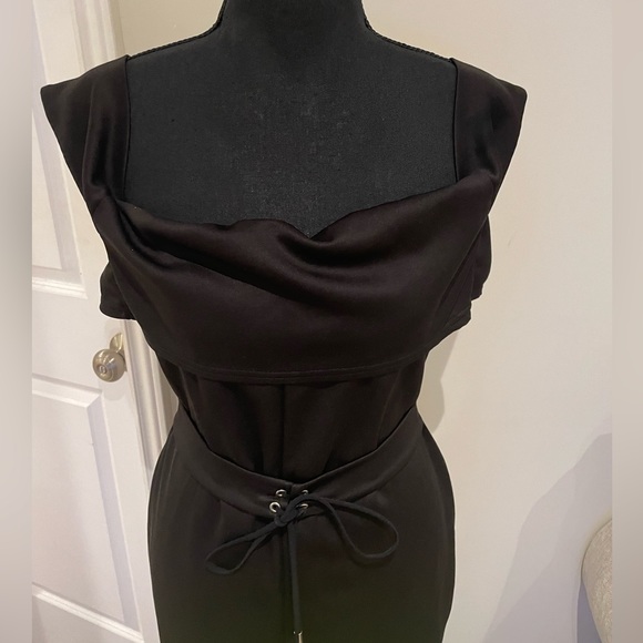 OFF THE SHOULDER SPLIT MIDI BODYCON
DRESS - Picture 5 of 11